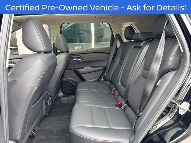 Used 2022 Nissan Rogue SV w/ SV Premium Package image 18