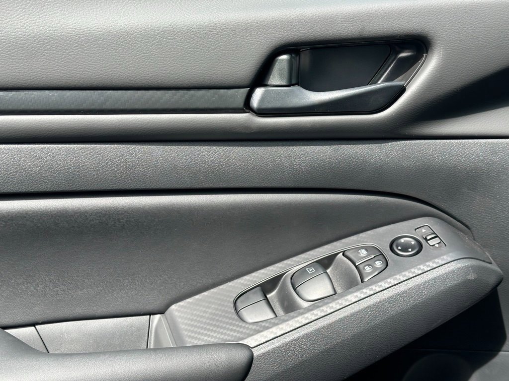 Certified 2025 Nissan Altima 2.5 S image 14