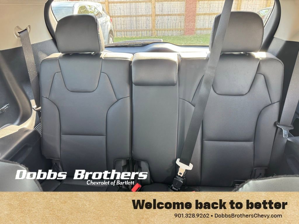 Used 2025 Kia Telluride EX w/ EX Captain's Chair Package image 16