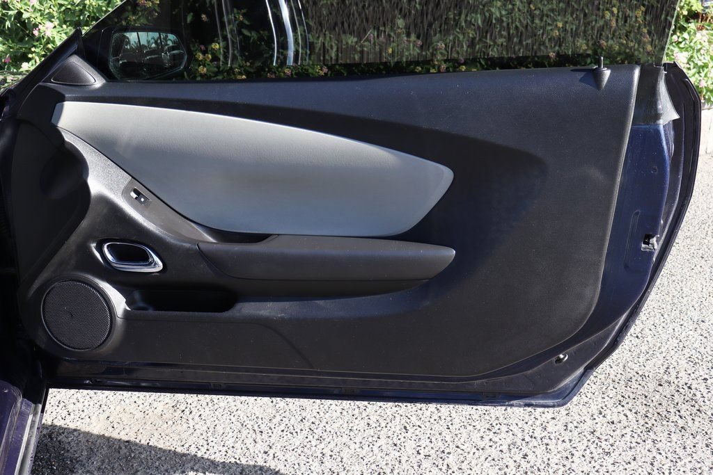 Used 2011 Chevrolet Camaro LS RWD image 34