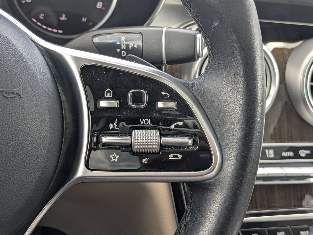 Certified 2021 Mercedes-Benz GLC 300 image 15