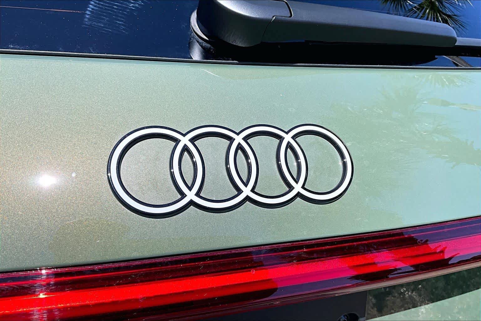 Used 2025 Audi Q5 Prestige AWD/4WD image 31