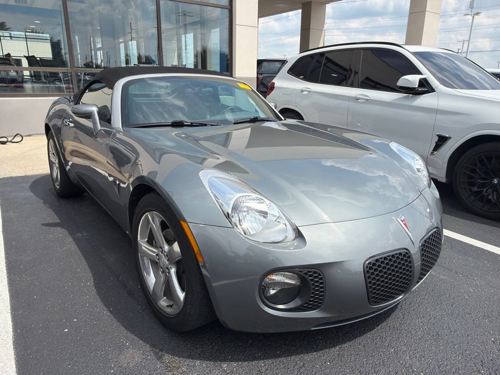 Used 2007 Pontiac Solstice GXP w/ Premium Package RWD image 4