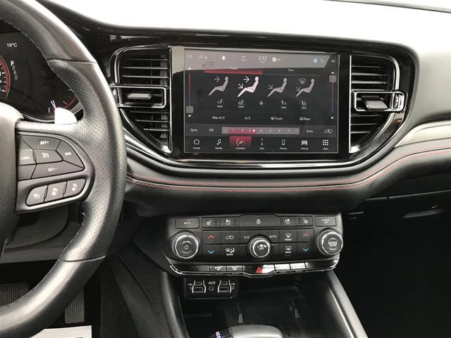 Used 2025 Dodge Durango R/T image 9
