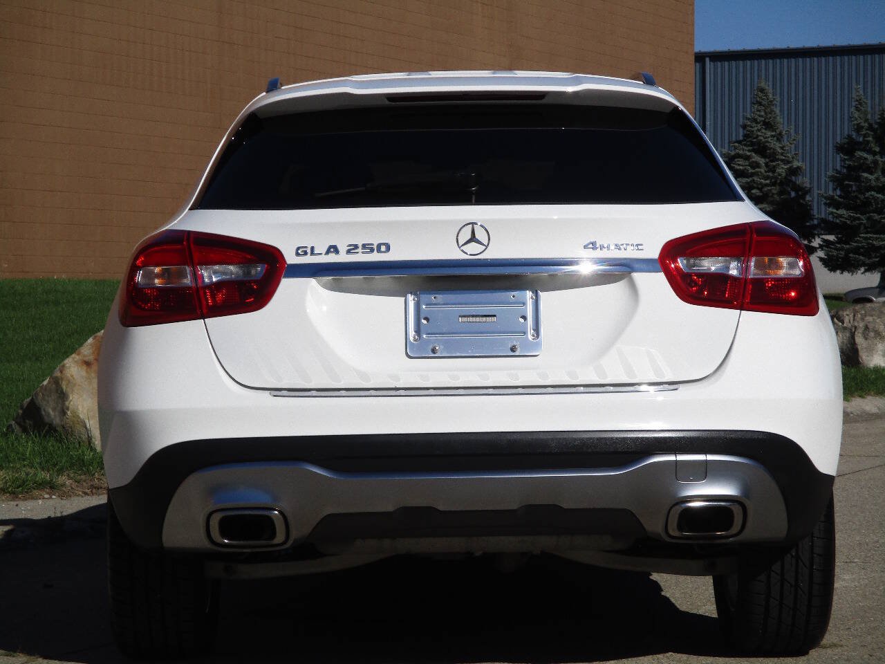 Used 2018 Mercedes-Benz GLA 250 4MATIC image 7