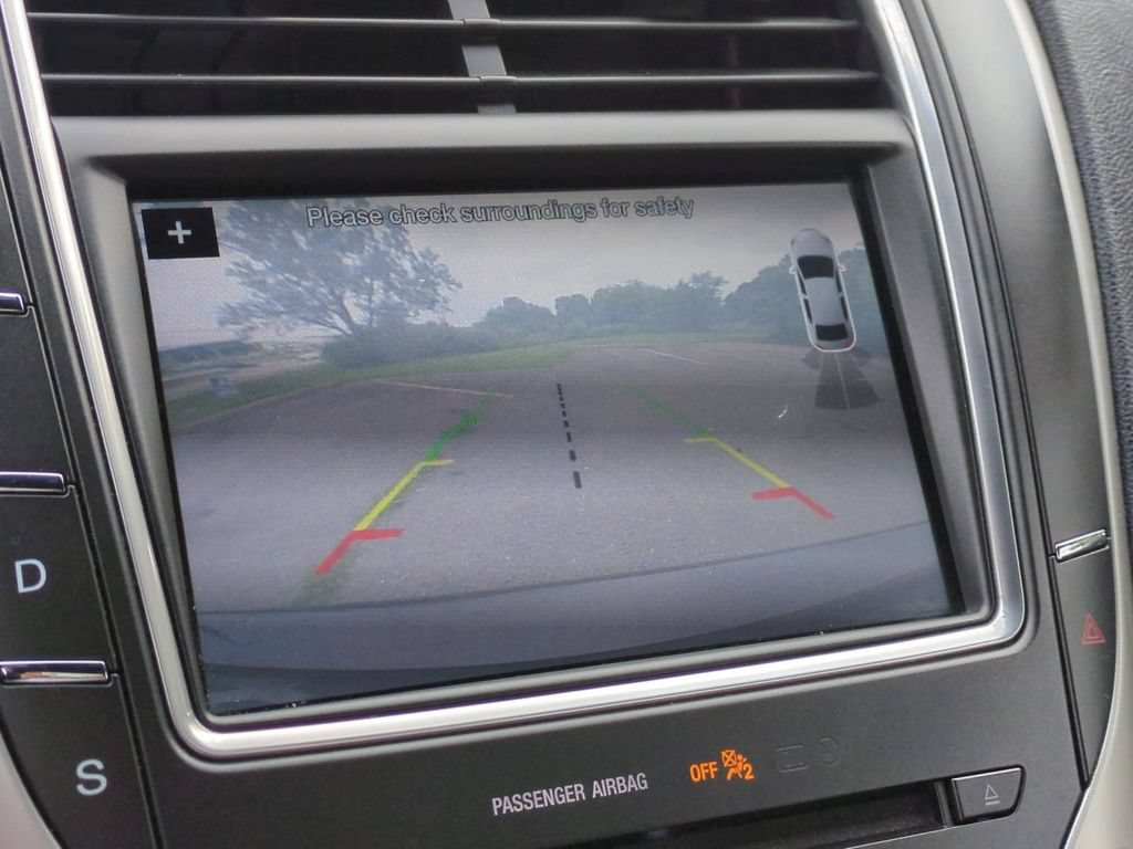 Used 2017 Lincoln MKX Select FWD image 24