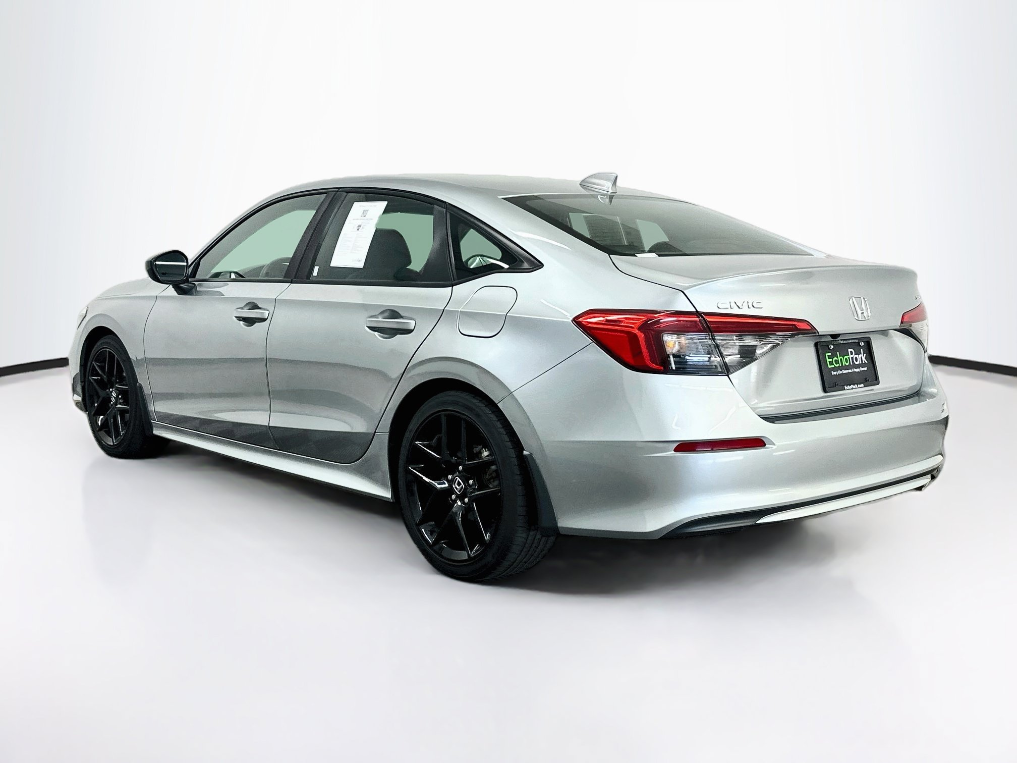Used 2025 Honda Civic Sport image 5