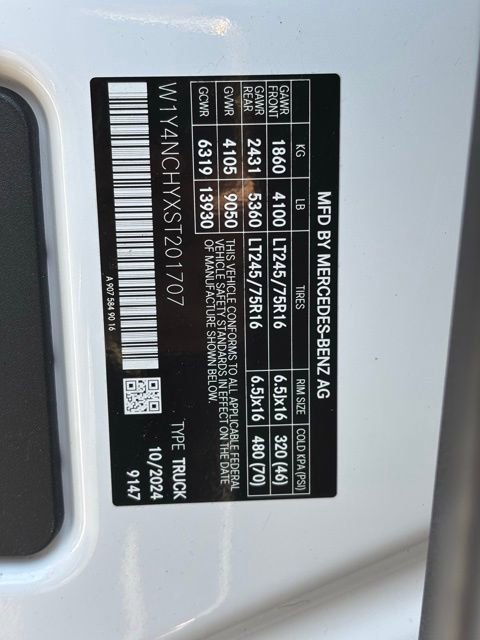 Used 2025 Mercedes-Benz Sprinter 2500 image 56