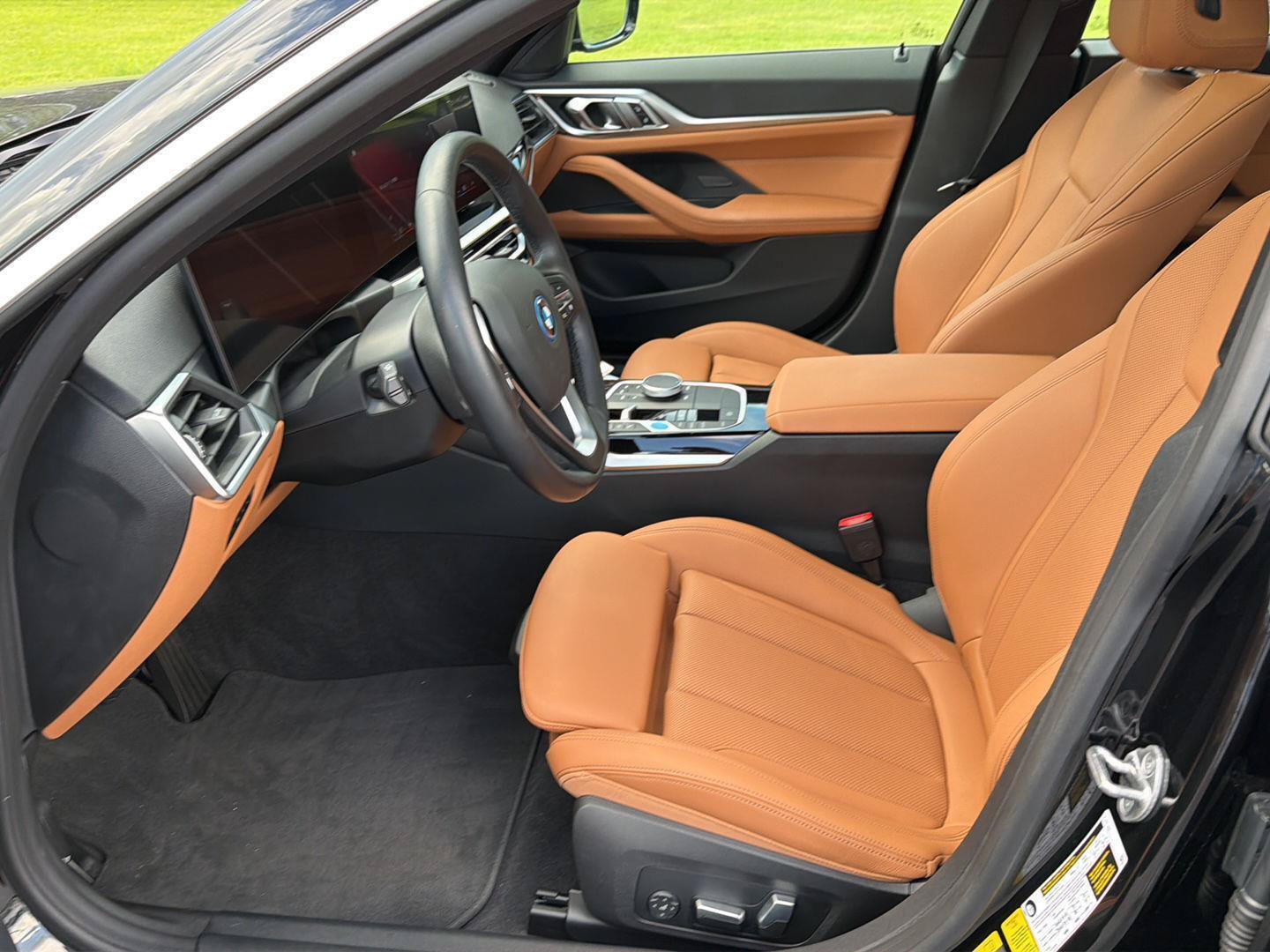 Certified 2023 BMW i4 eDrive35 w/ Parking Assistance Package RWD image 10