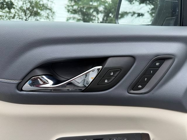 Used 2023 GMC Acadia Denali AWD/4WD image 10