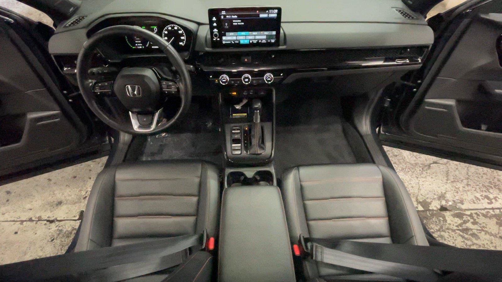 Used 2024 Honda CR-V Sport Touring image 26