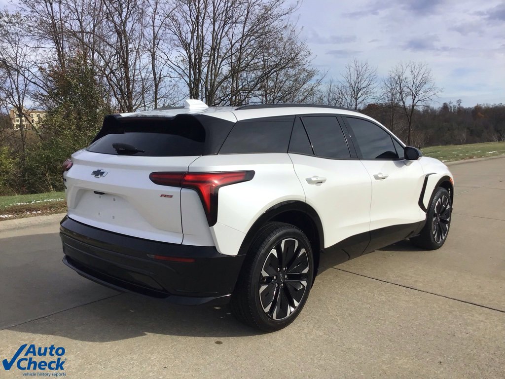 Used 2024 Chevrolet Blazer EV RS image 3