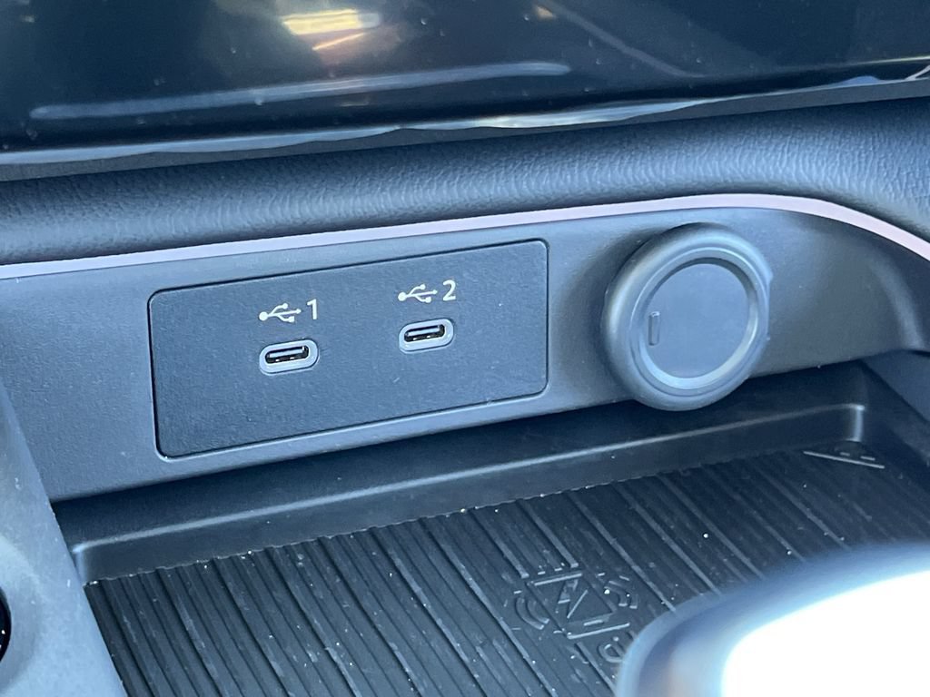 New 2026 Nissan Sentra SR w/ SR Premium Package FWD image 28