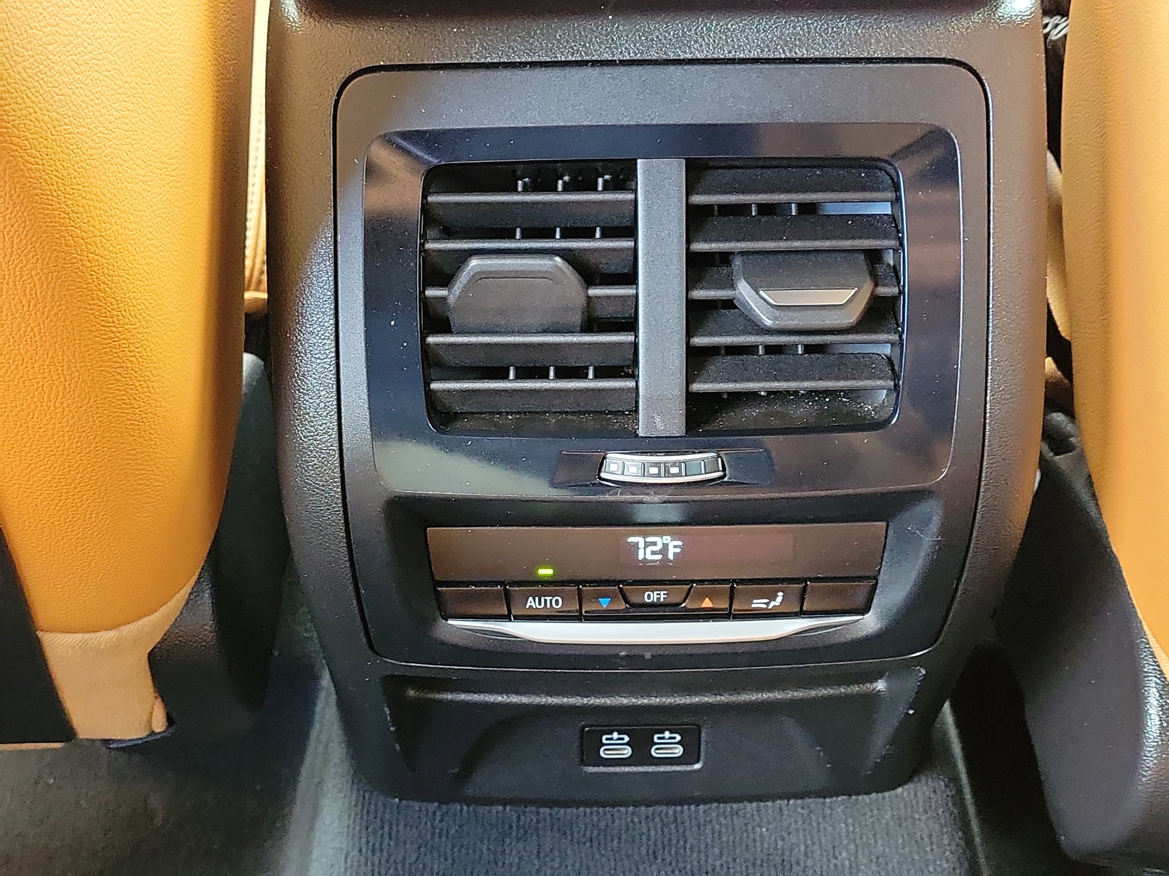 Used 2023 BMW X3 sDrive30i w/ Premium Package image 13