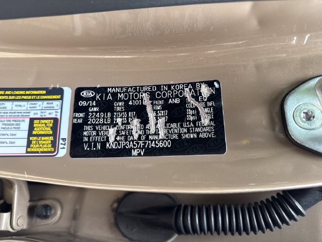 Used 2015 Kia Soul + w/ Primo Package FWD image 16
