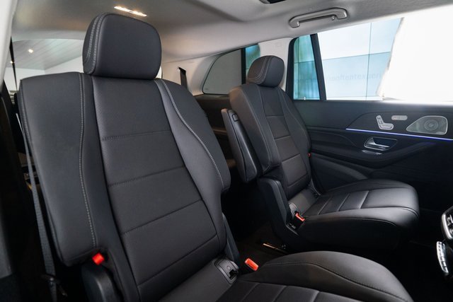 New 2026 Mercedes-Benz GLS 450 4MATIC image 35