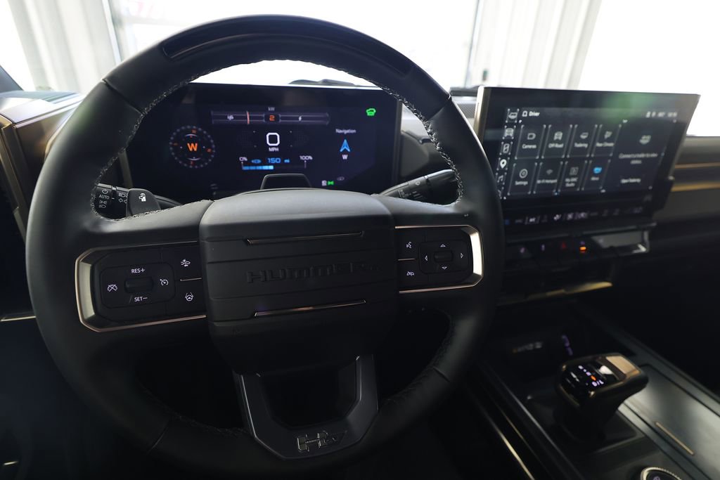 Used 2025 GMC Hummer EV 2X w/ LPO, Dark Essentials Package AWD/4WD image 19