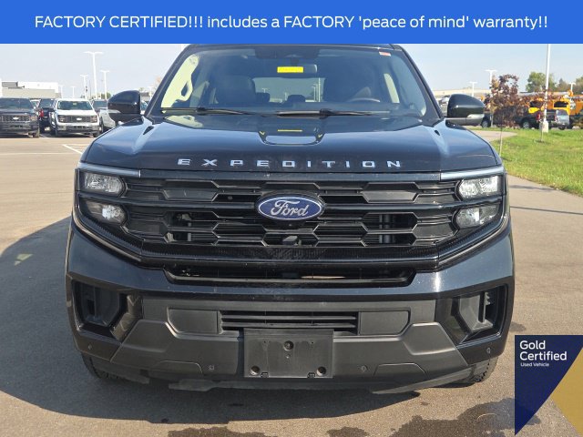Used 2025 Ford Expedition Max Active AWD/4WD image 4