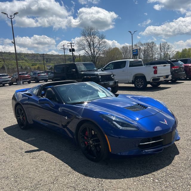 Used 2018 Chevrolet Corvette Stingray Coupe RWD image 4
