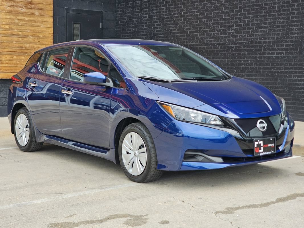 Used 2025 Nissan Leaf S FWD image 7