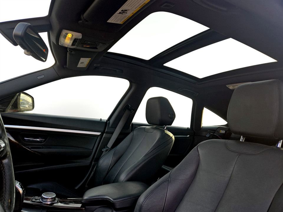 Used 2016 BMW 328i Gran Turismo xDrive image 28