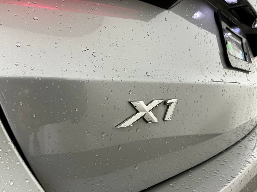 Certified 2025 BMW X1 xDrive28i w/ Convenience Package AWD/4WD image 30