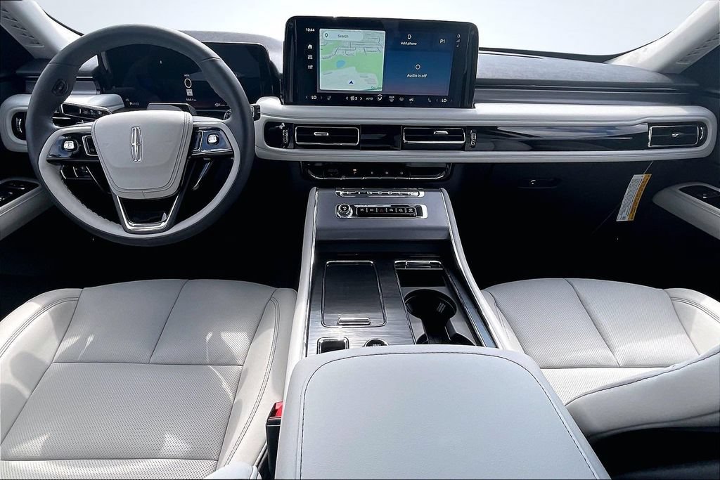 New 2026 Lincoln Aviator 2WD image 5