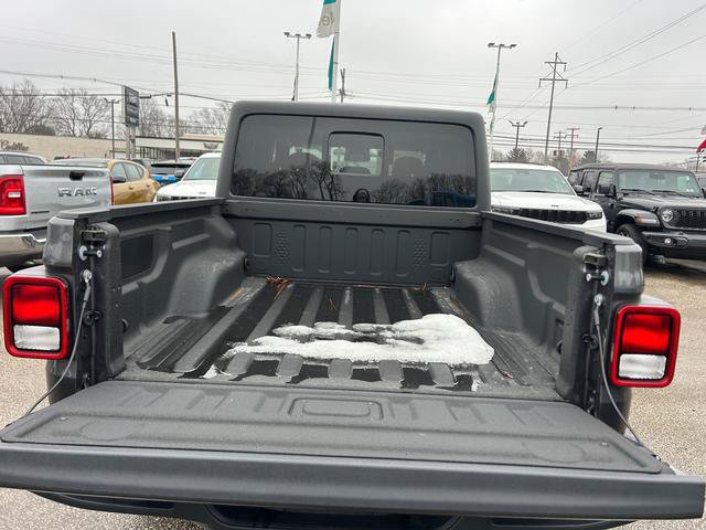 New 2025 Jeep Gladiator Sport AWD/4WD image 26