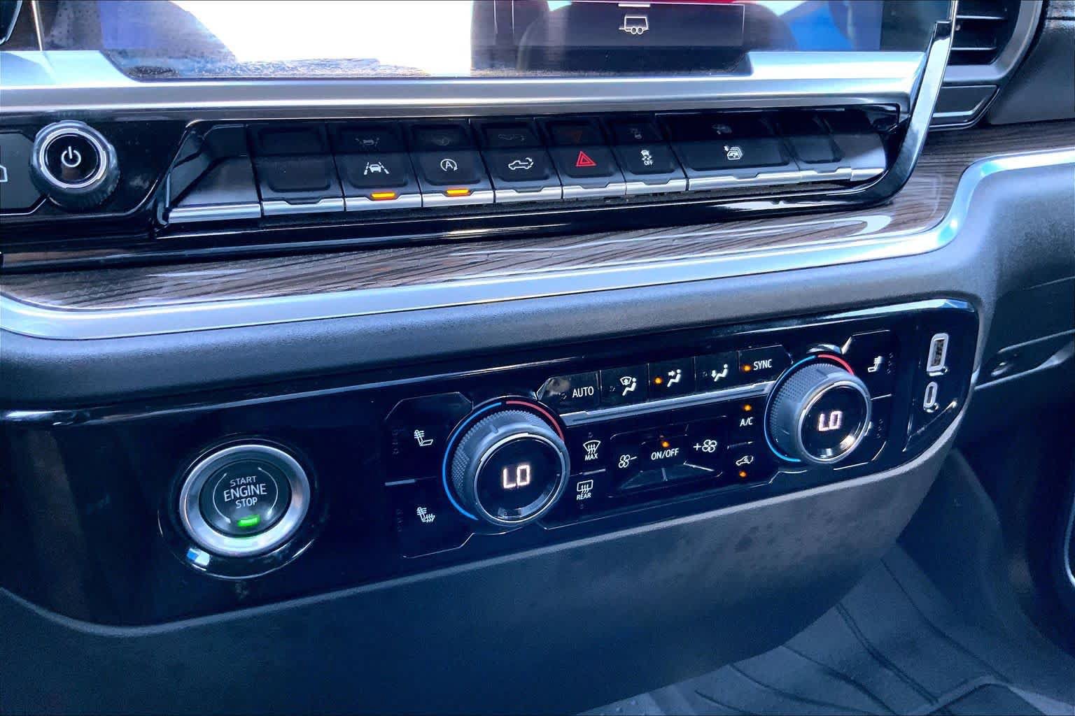 Used 2022 Chevrolet Silverado 1500 RST RWD image 28