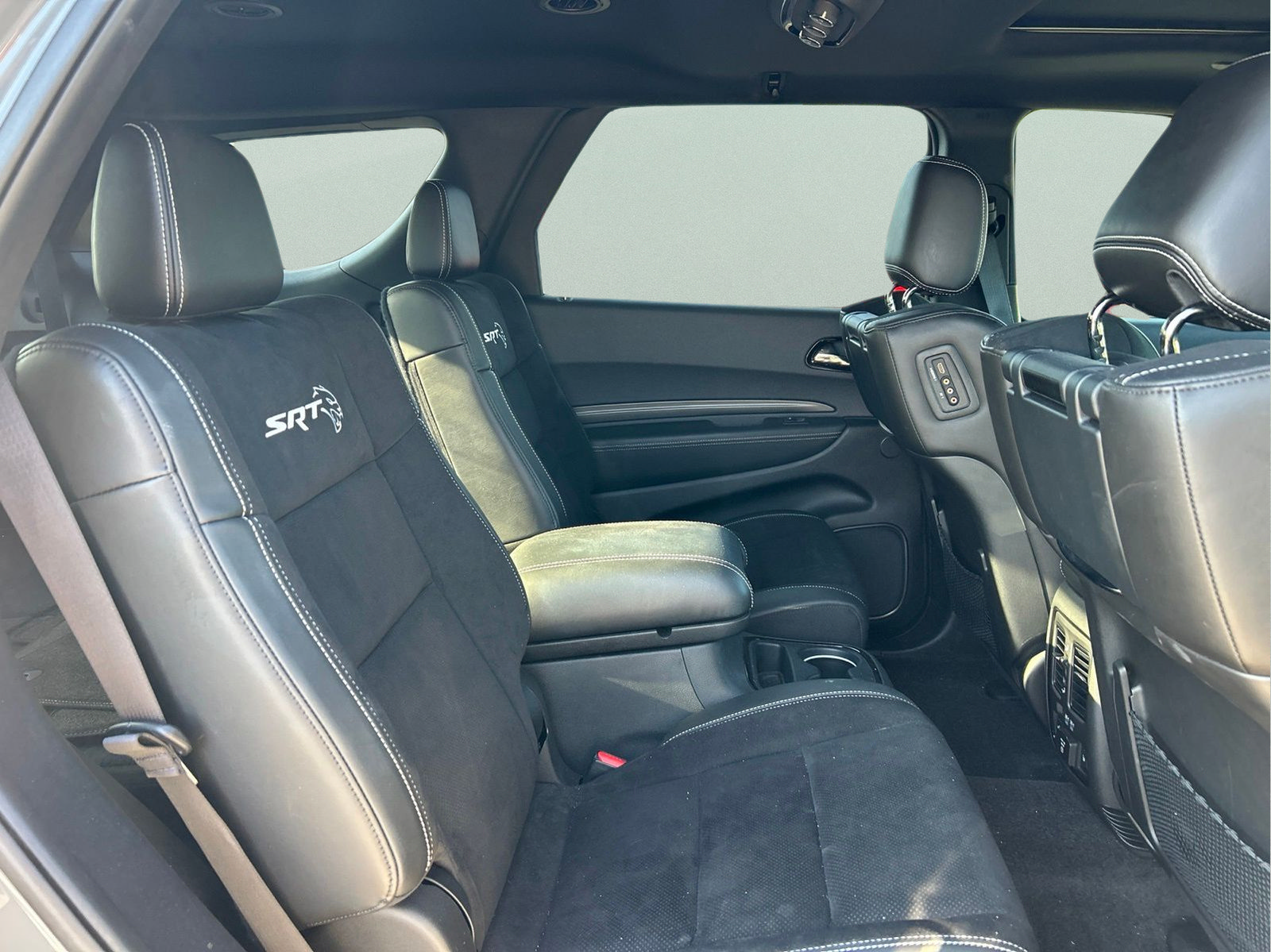 Used 2021 Dodge Durango SRT Hellcat w/ Technology Group AWD/4WD image 12
