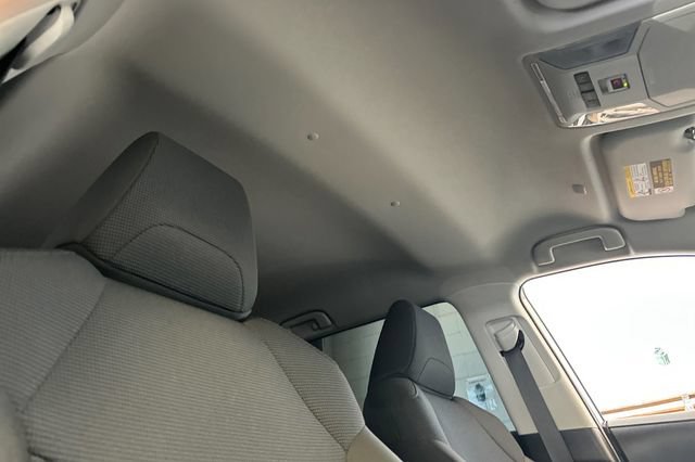 Certified 2025 Toyota RAV4 LE AWD/4WD image 21