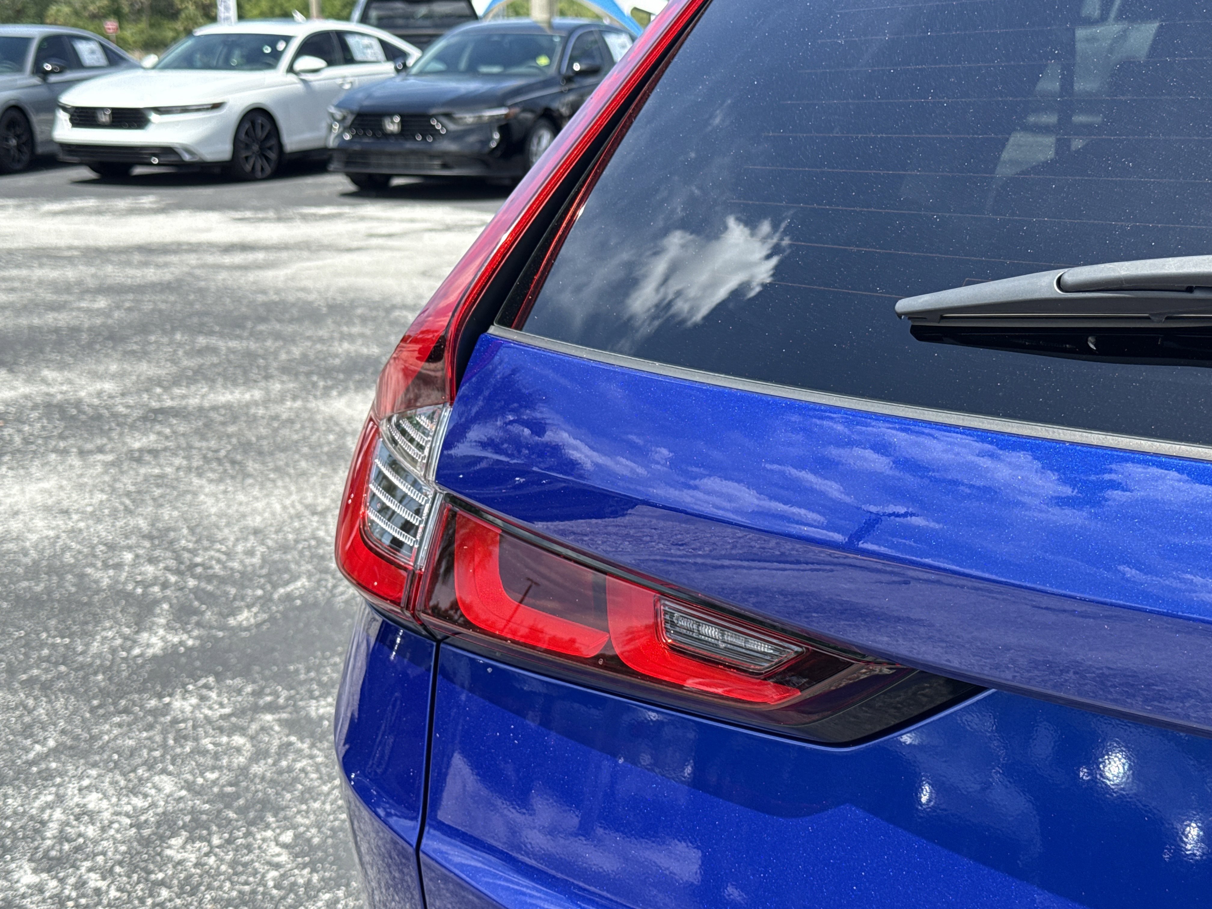 Certified 2025 Honda CR-V Sport image 15