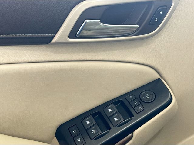 Used 2019 GMC Yukon XL Denali AWD/4WD image 19