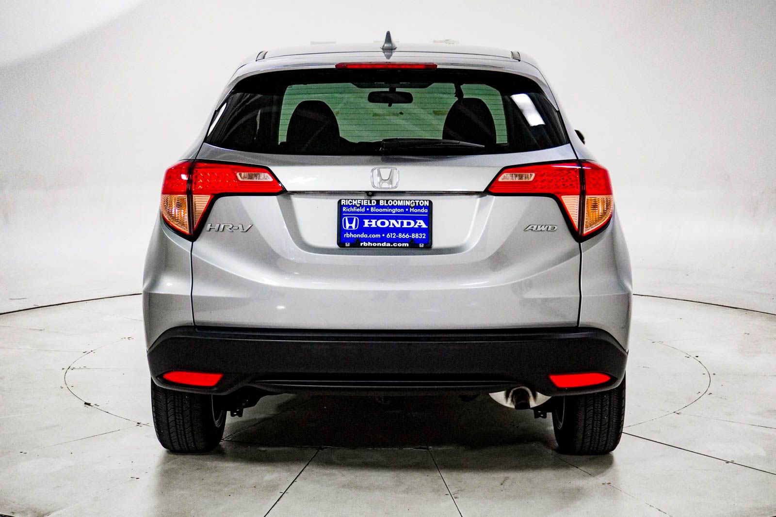Used 2017 Honda HR-V EX image 7