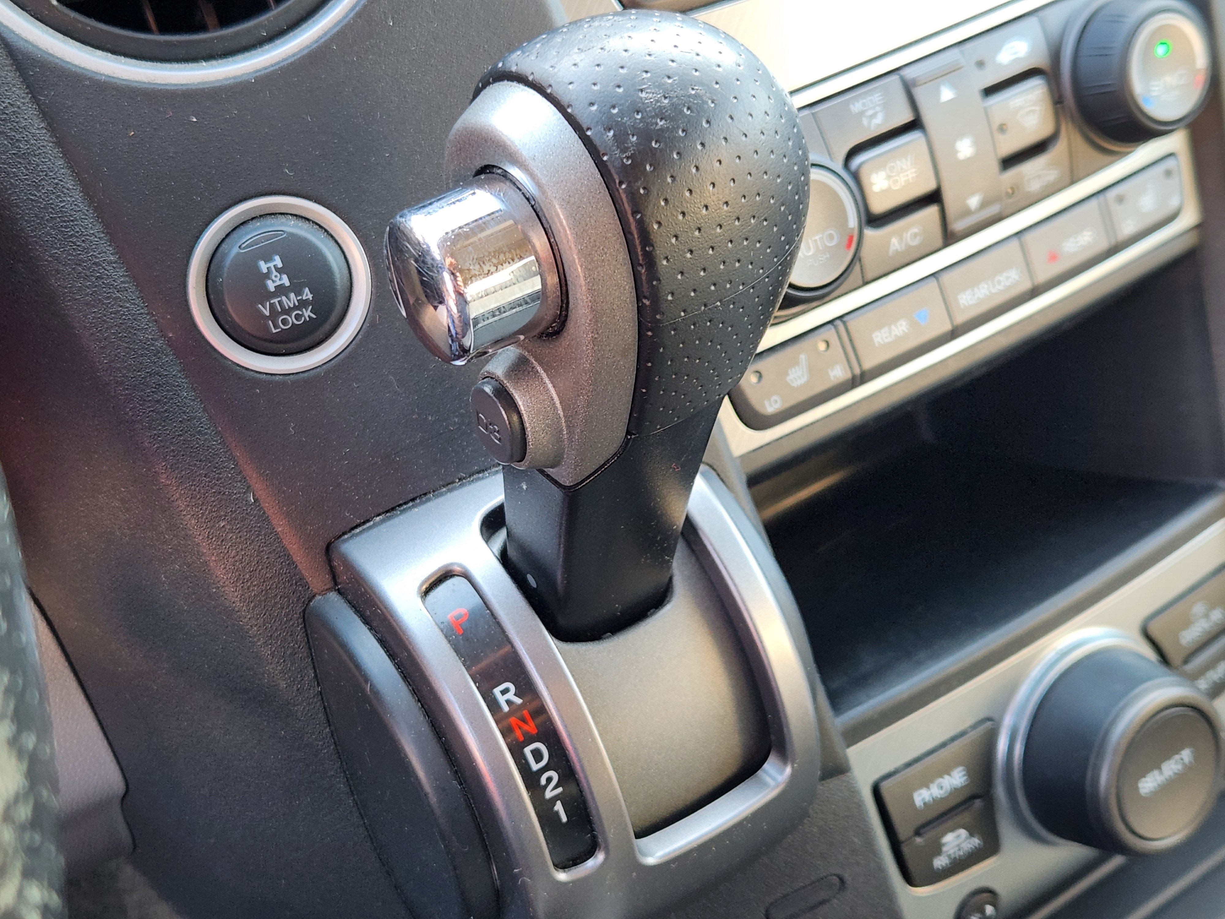 Used 2015 Honda Pilot EX-L image 12