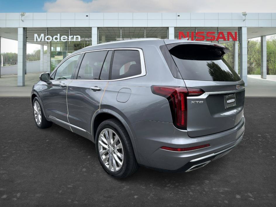 Used 2020 Cadillac XT6 Premium Luxury w/ Platinum Package FWD image 3
