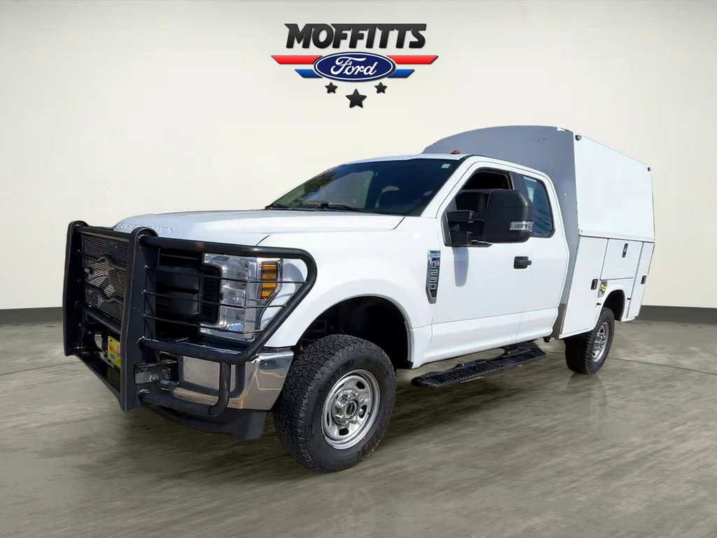 Used 2018 Ford F250 XL w/ Power Equipment Group AWD/4WD image 1