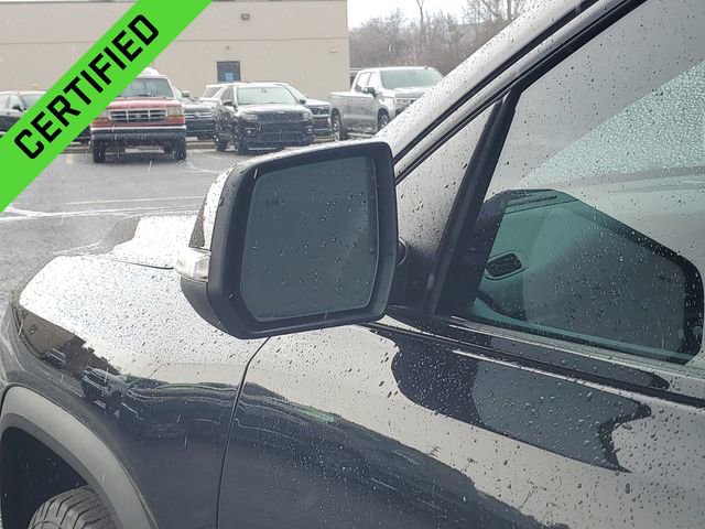 Certified 2023 GMC Acadia AT4 w/ Preferred Package image 38