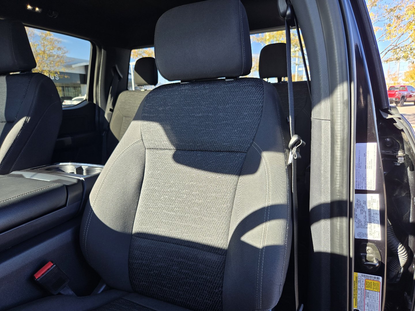 Used 2022 Ford F150 XLT w/ Equipment Group 302A High AWD/4WD image 11