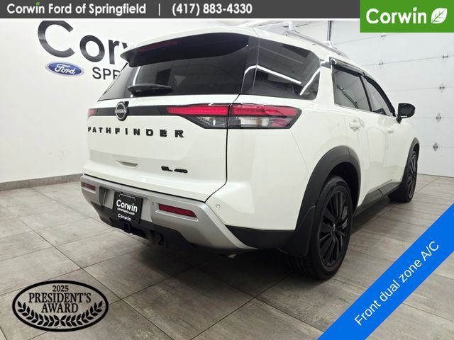 Used 2024 Nissan Pathfinder SL w/ SL Premium Package AWD/4WD image 6