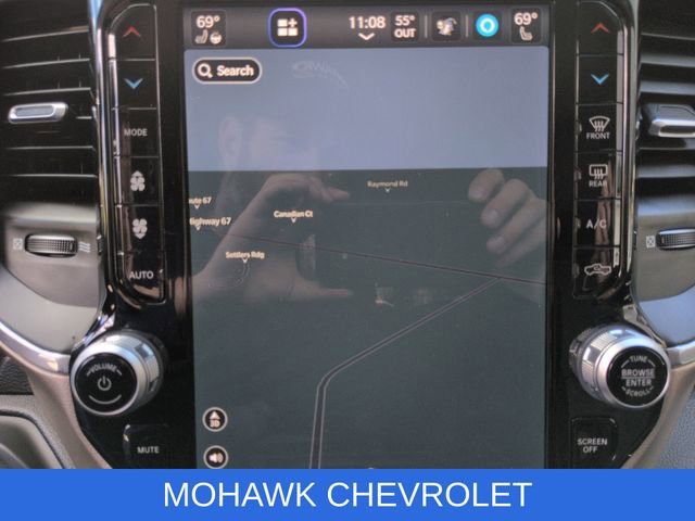 Used 2024 RAM 2500 Laramie AWD/4WD image 15
