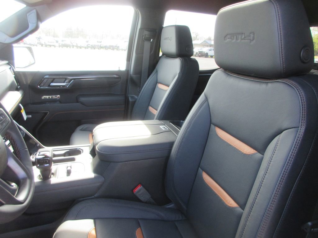 New 2026 GMC Sierra 1500 AT4 w/ AT4 Premium Package AWD/4WD image 14