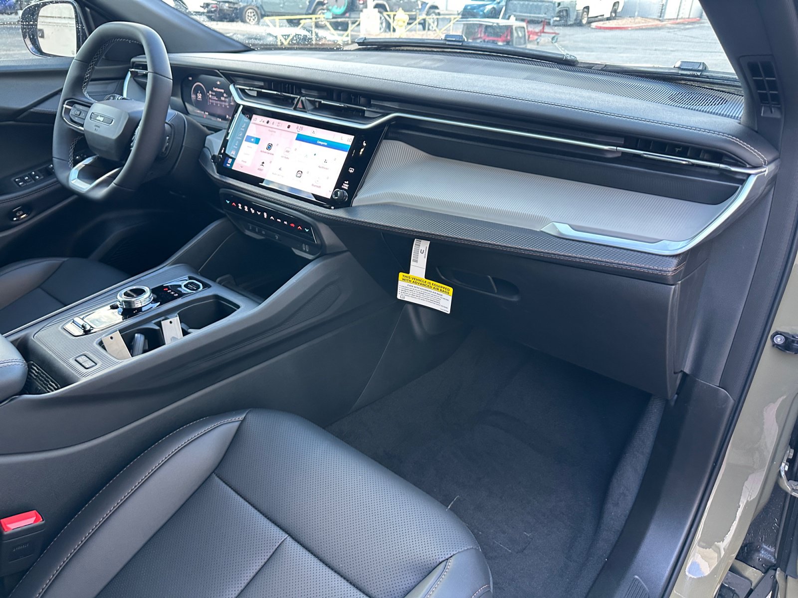New 2026 Jeep Cherokee Limited AWD/4WD image 29