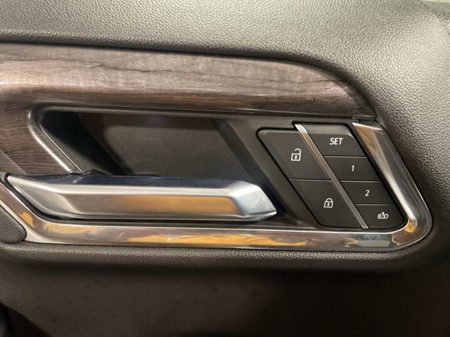 Used 2023 Chevrolet Silverado 1500 LTZ image 12