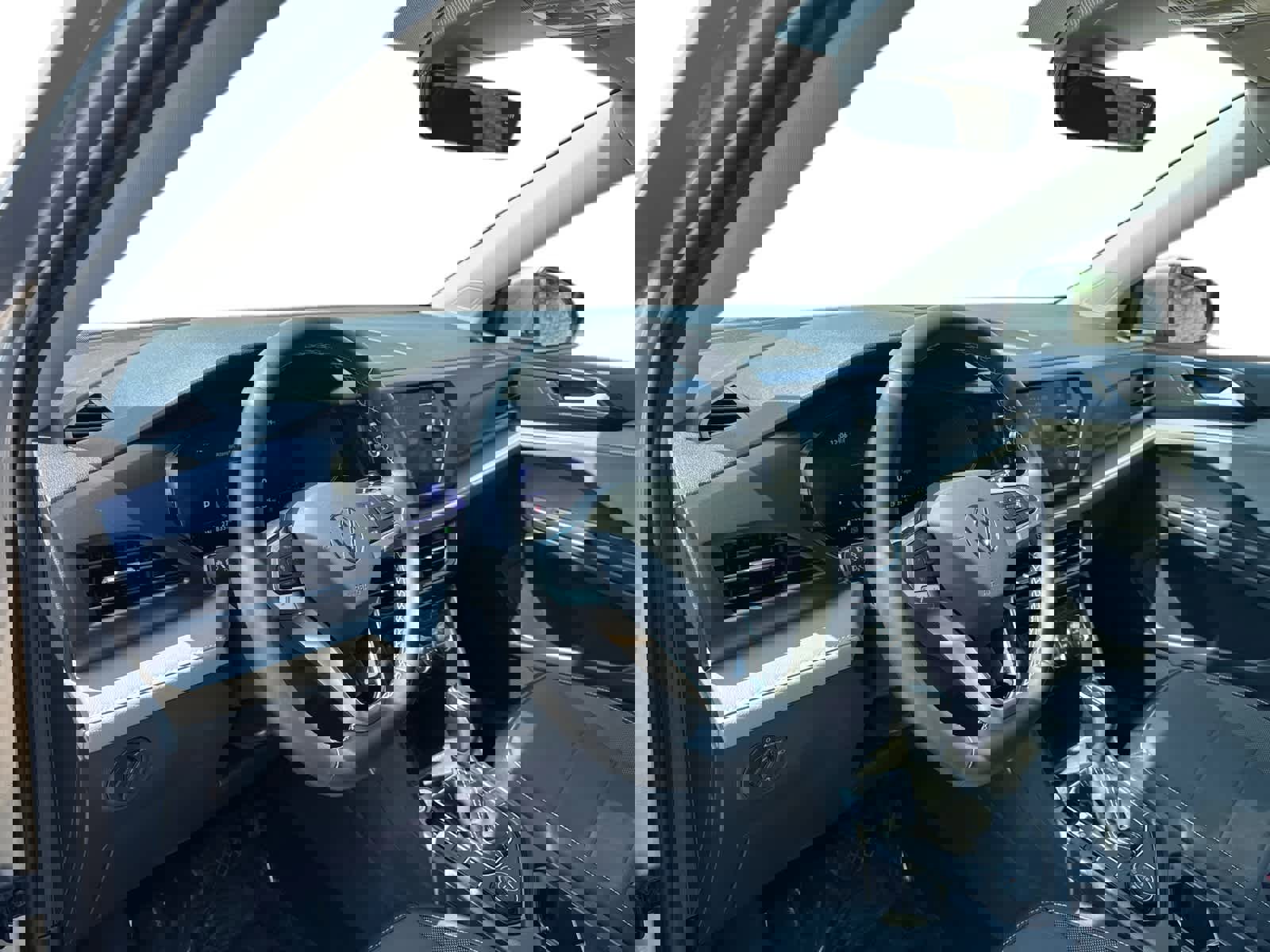 Certified 2024 Volkswagen Taos SE image 2