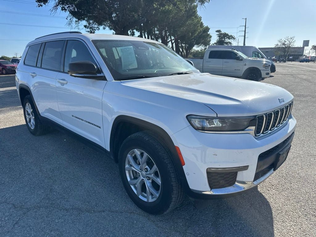 Used 2023 Jeep Grand Cherokee L Limited w/ Luxury Tech Group II AWD/4WD image 2