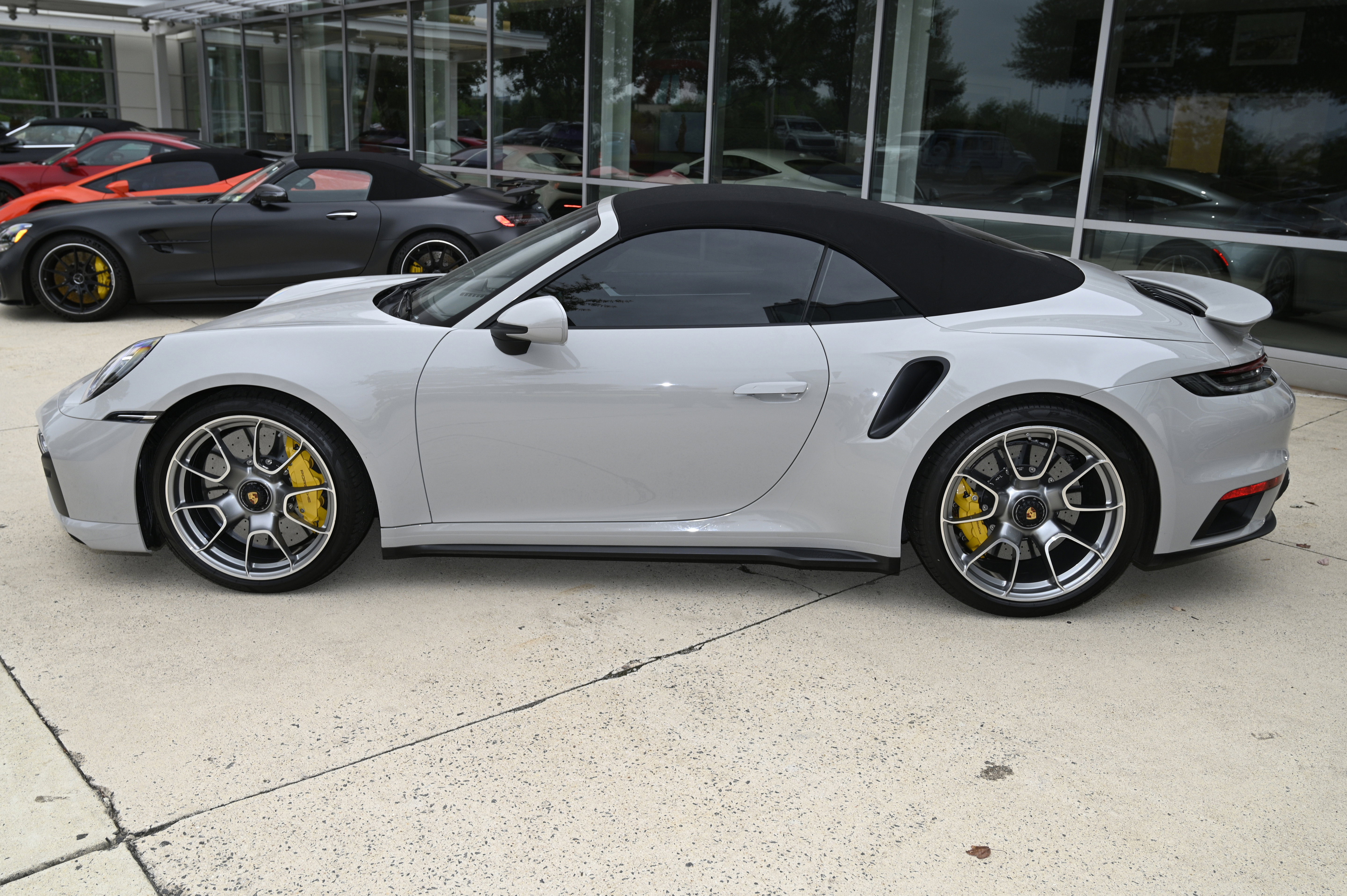 Used 2021 Porsche 911 Turbo S image 8