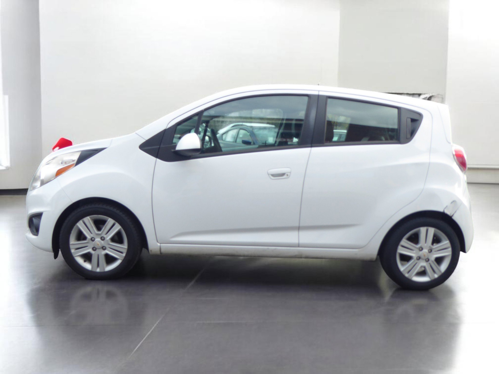 Used 2014 Chevrolet Spark LT image 7