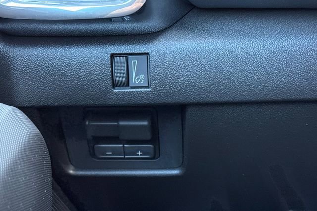 New 2026 GMC Canyon Elevation w/ Convenience Package image 30