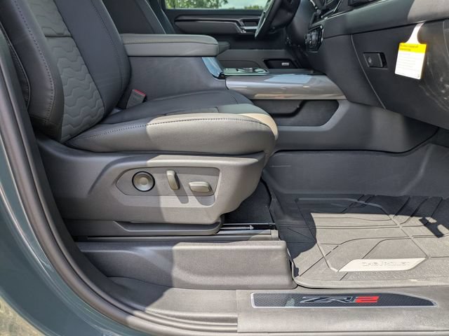 New 2026 Chevrolet Silverado 2500 ZR2 AWD/4WD image 40